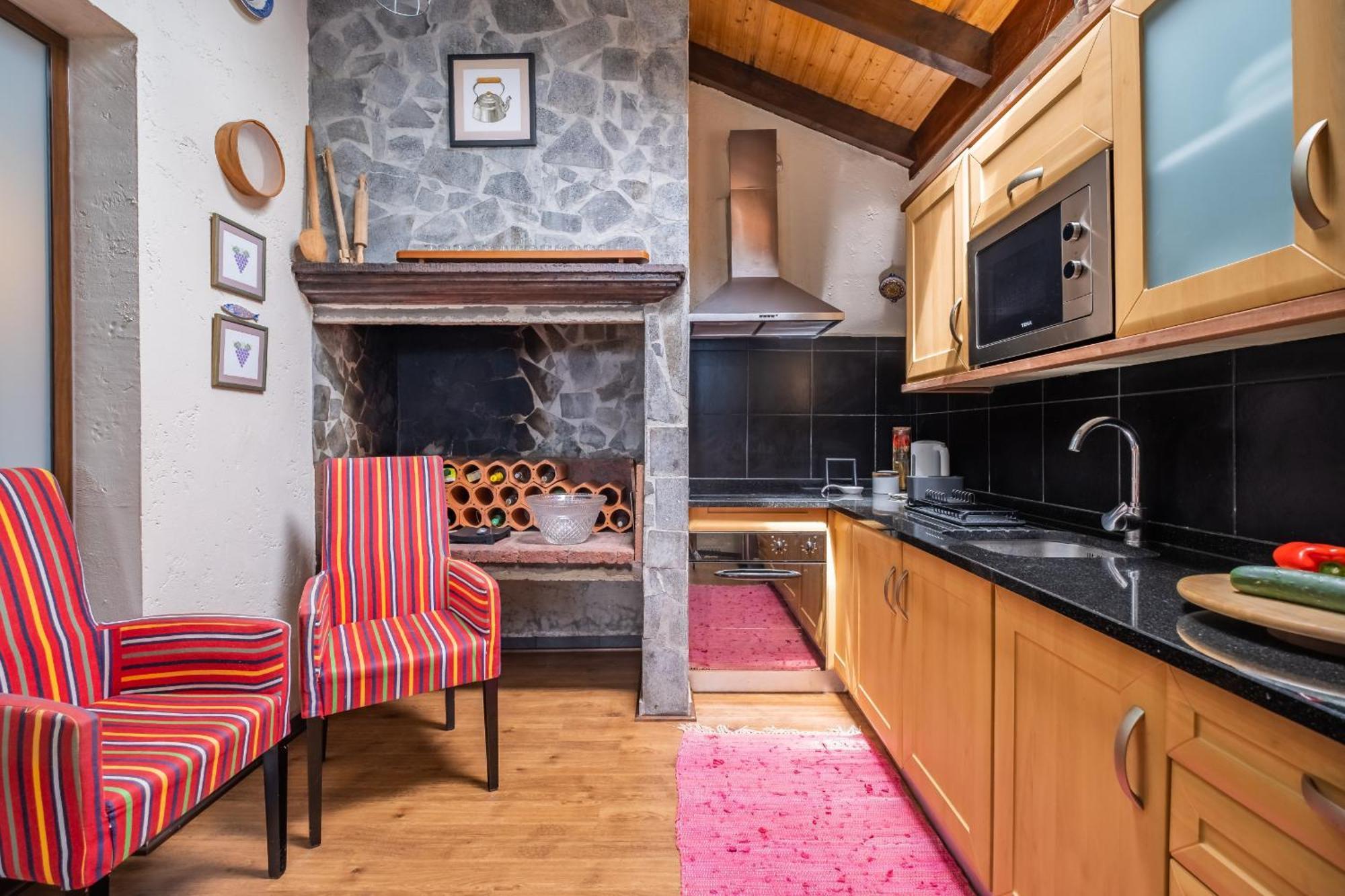 Sao Jorge Cottage - By Wehost Santana  Exteriör bild